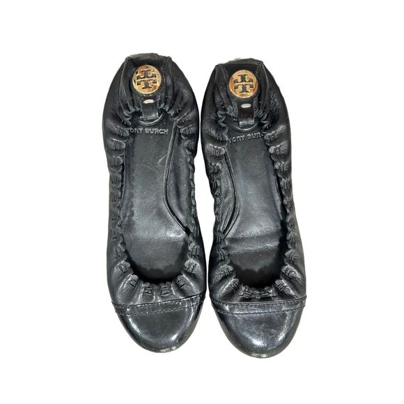 Tory Burch Ballet Flats Shoes Womens Size 6 Abbey Leather Cap Toe Slip On Black - Picture 1 of 6